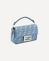 | Base Blu