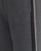 | Base Blu