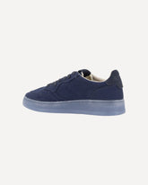 | Base Blu