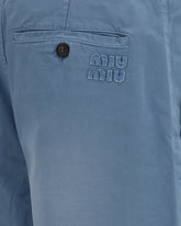 | Base Blu