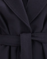 | Base Blu