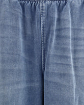 | Base Blu