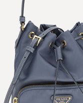 | Base Blu