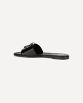 | Base Blu