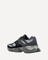 9060 Sneakers - BLACK | Base Blu