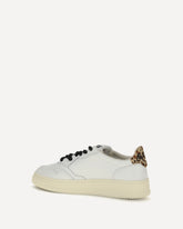Medalist Low leather Sneakers - WHITE | Base Blu