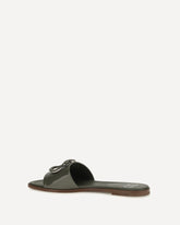 VLogo patent leather Slide Sandals - GREEN | Base Blu