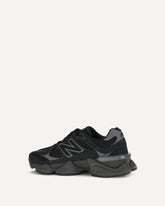 9060 Sneakers - BLACK | Base Blu