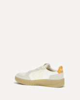 V-82 Sneakers - WHITE | Base Blu