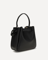 Romy Hammered leather Bucket Bag - BLACK | Base Blu