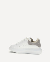 Oversized Sneakers with suede heel tab - WHITE | Base Blu