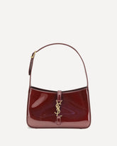 Patent leather Le 5 à 7 Shoulder Bag - BORDEAUX | Base Blu