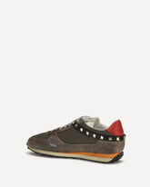 Stud Up Low-Top Sneakers - BROWN | Base Blu