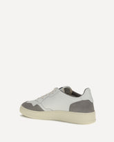 Medalist Low Sneakers - WHITE | Base Blu