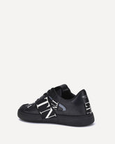 Low-Top Sneakers - BLACK | Base Blu