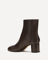 Tabi Ankle Boots - BROWN | Base Blu