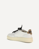 Medalist Low leather Sneakers - WHITE | Base Blu