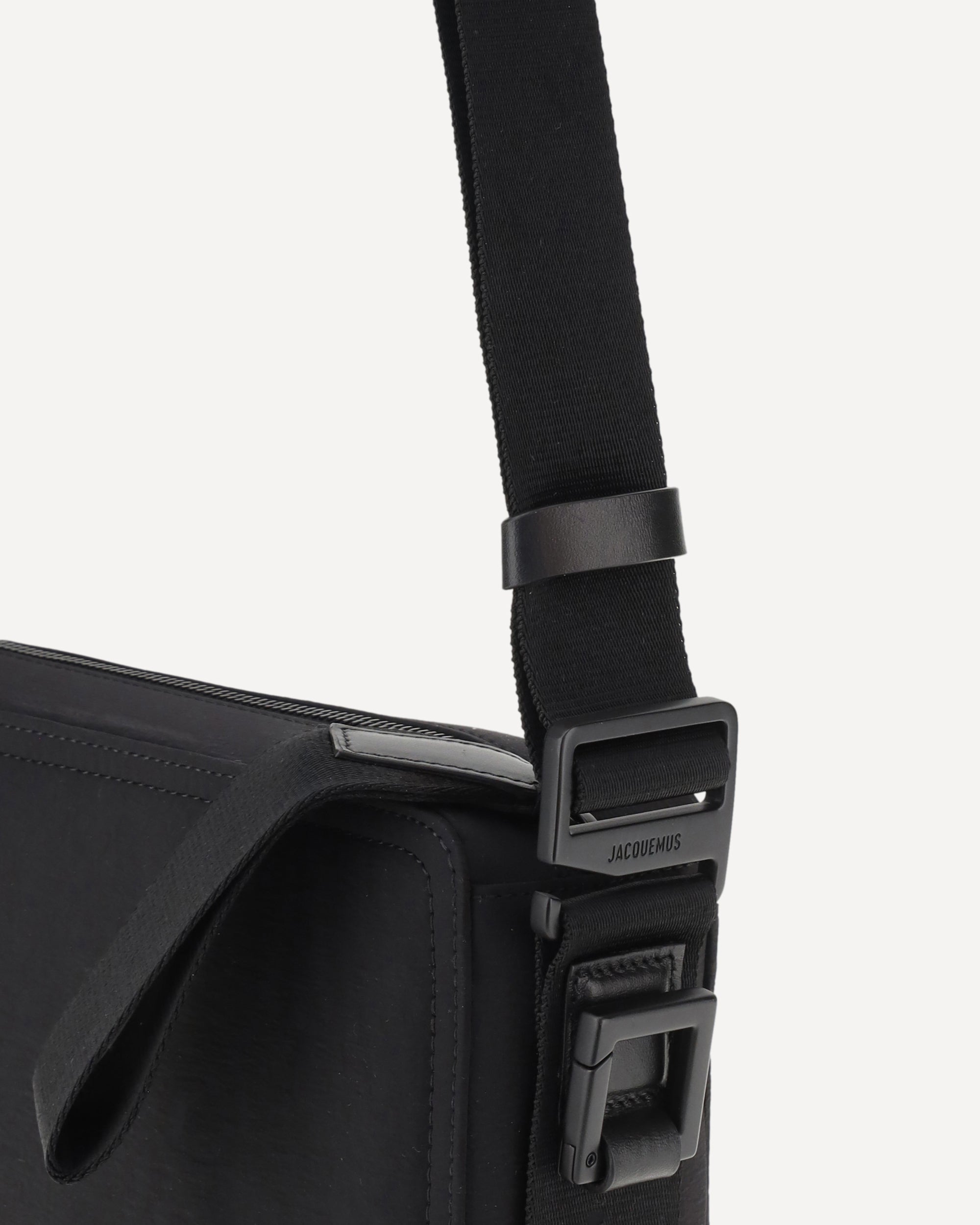 JACQUEMUS Le Cuerda Horizontal Shoulder Bag BLACK | Base Blu