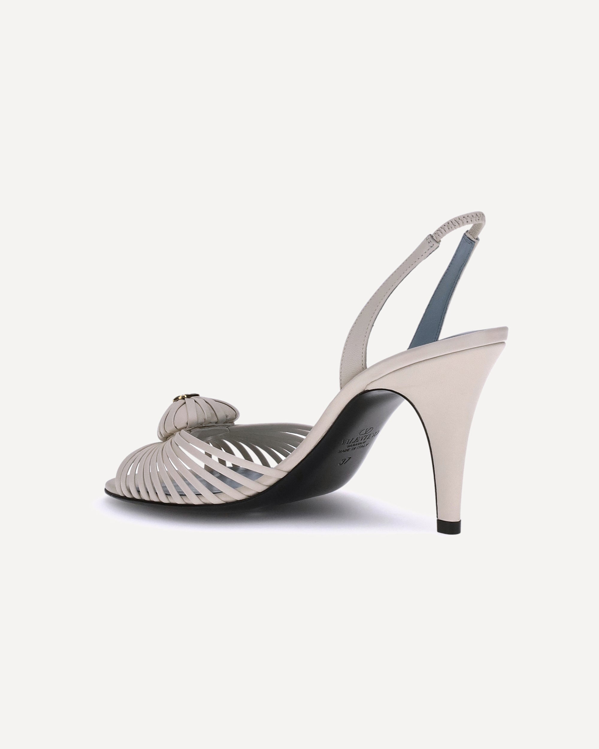 120000円　Valentino スウェード　リボン　37 Valentino Garavani Rockstud bow-detailing Ballerina Shoes