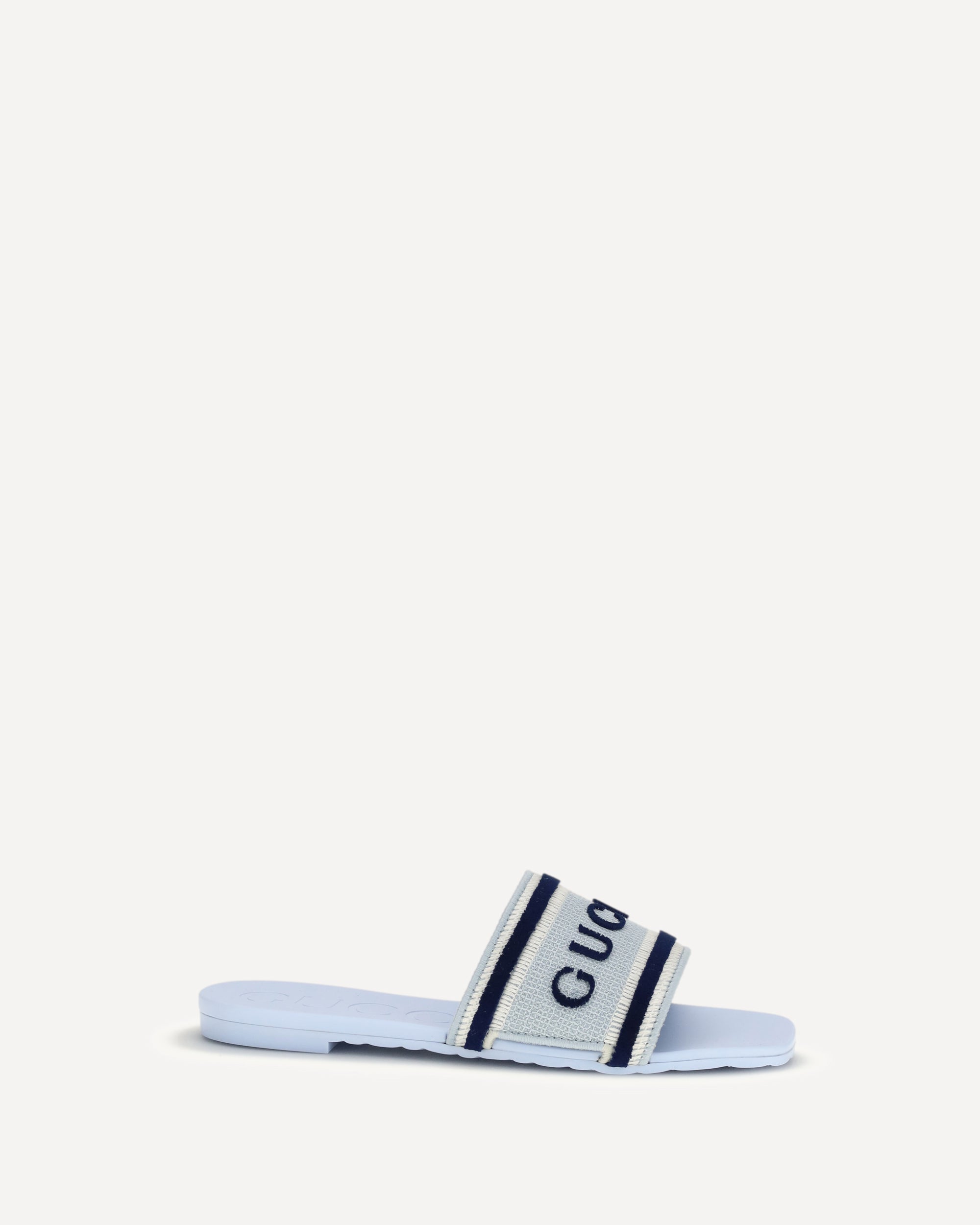GUCCI Rubber slide Sandals LIGHT BLUE | Base Blu