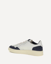 Medalist Low Sneakers - WHITE | Base Blu
