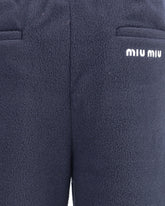  | Base Blu