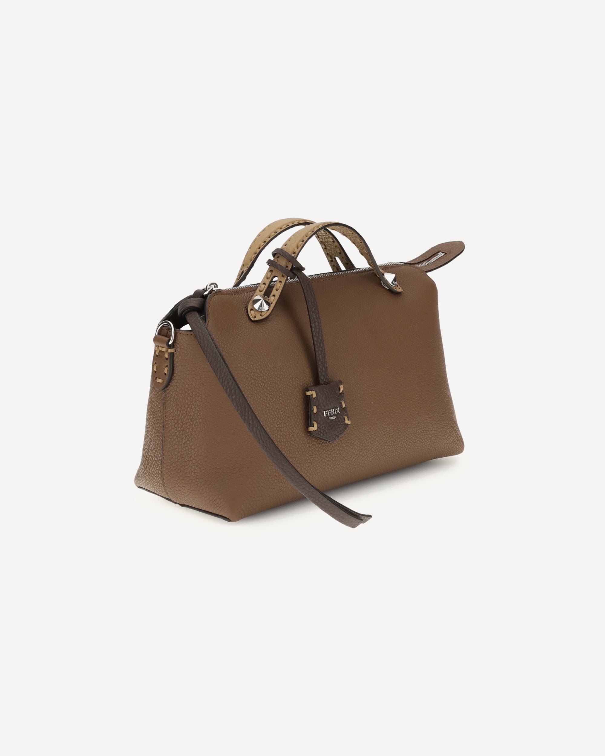 FENDI By The Way Selleria Medium Shoulder Bag BROWN | Base Blu