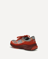 990v6 Sneakers - RED | Base Blu