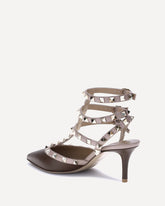 Rockstud Pumps - BROWN | Base Blu