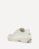 2002R Sneakers - WHITE | Base Blu