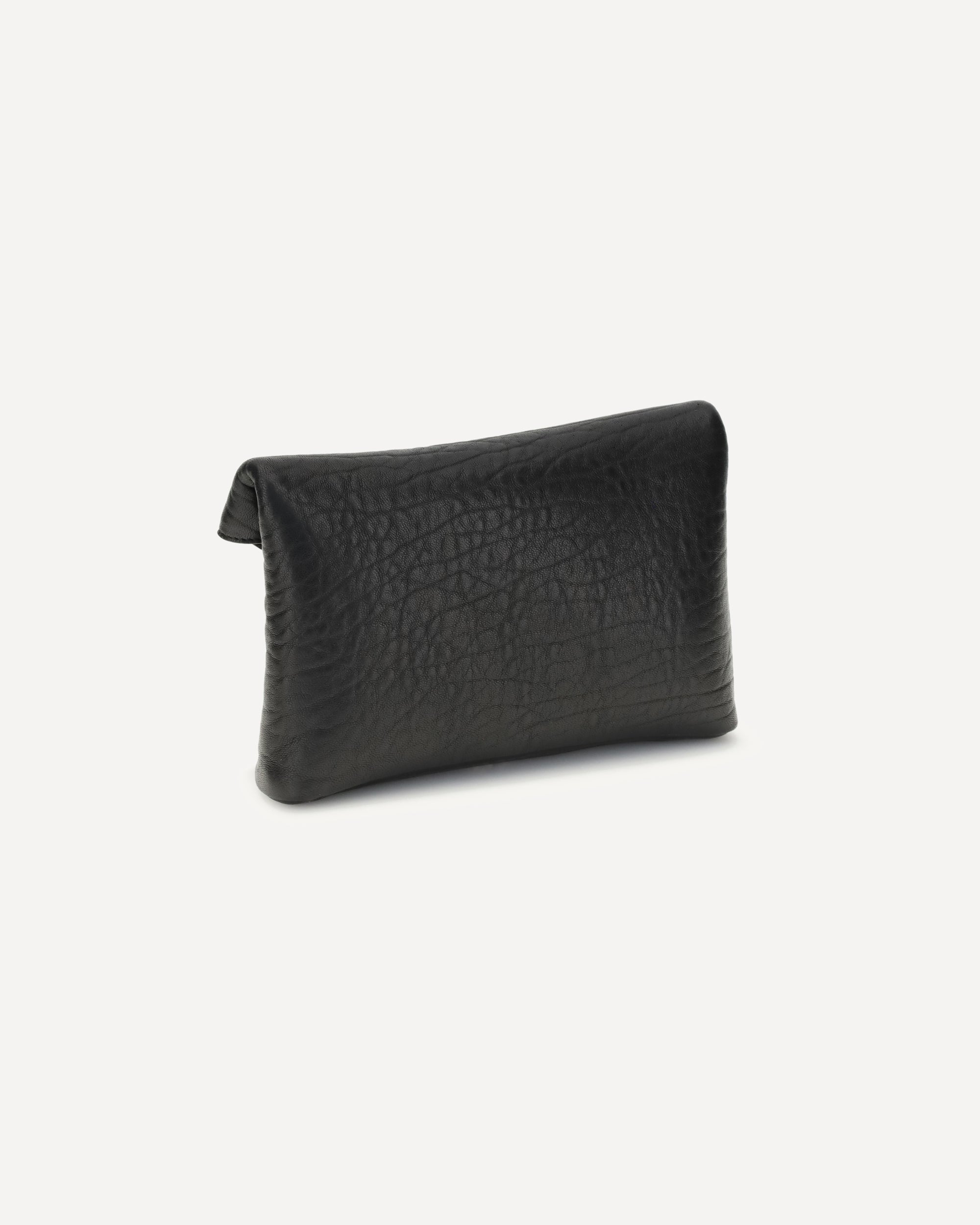 SAINT LAURENT Cassandre chain Clutch Bag BLACK | Base Blu