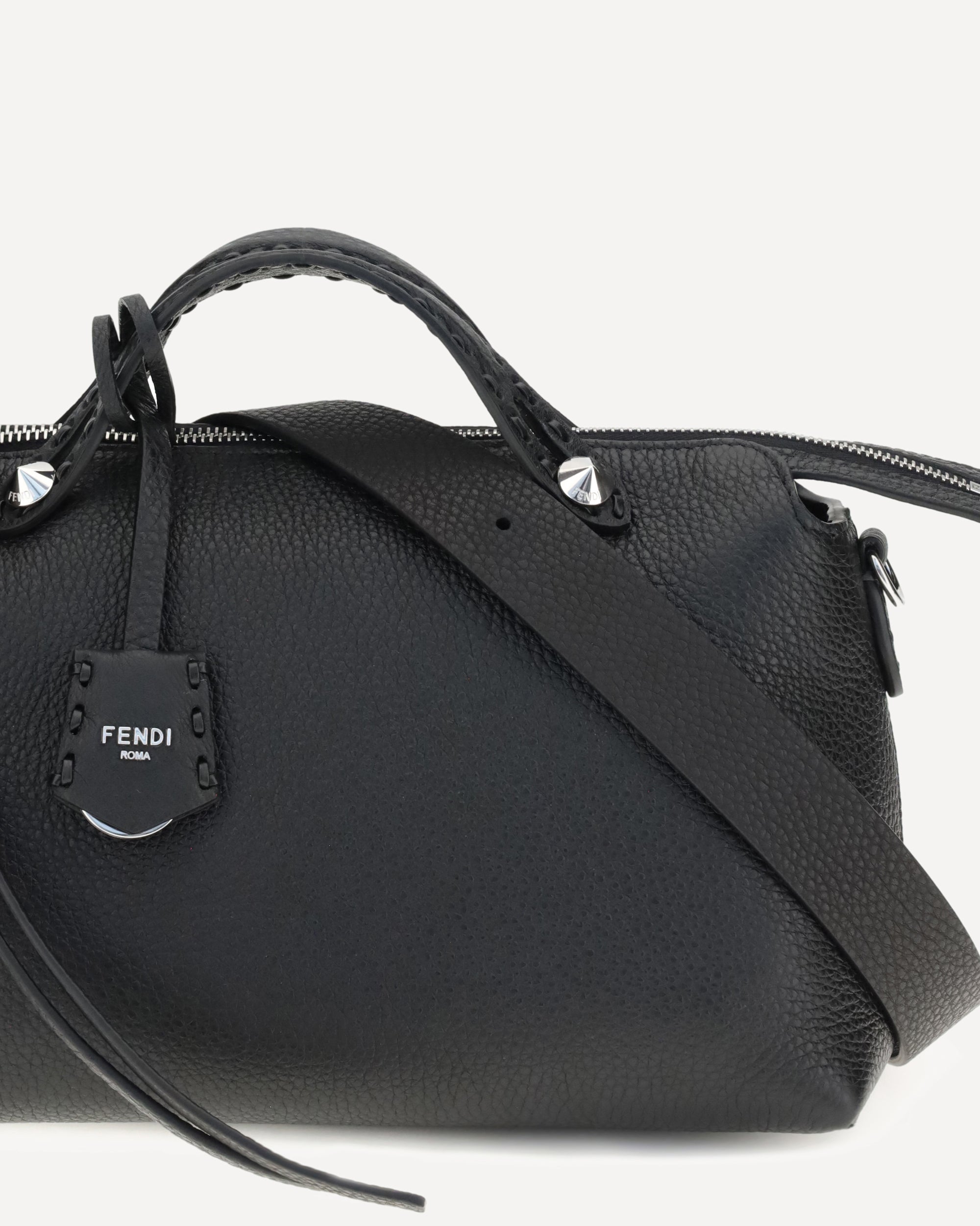 FENDI By The Way Selleria Medium Shoulder Bag BLACK | Base Blu
