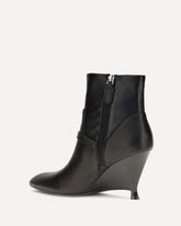 Gwen leather ankle Boots - BLACK | Base Blu