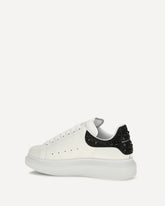 Oversized Sneakers with suede heel and crystal details - WHITE | Base Blu