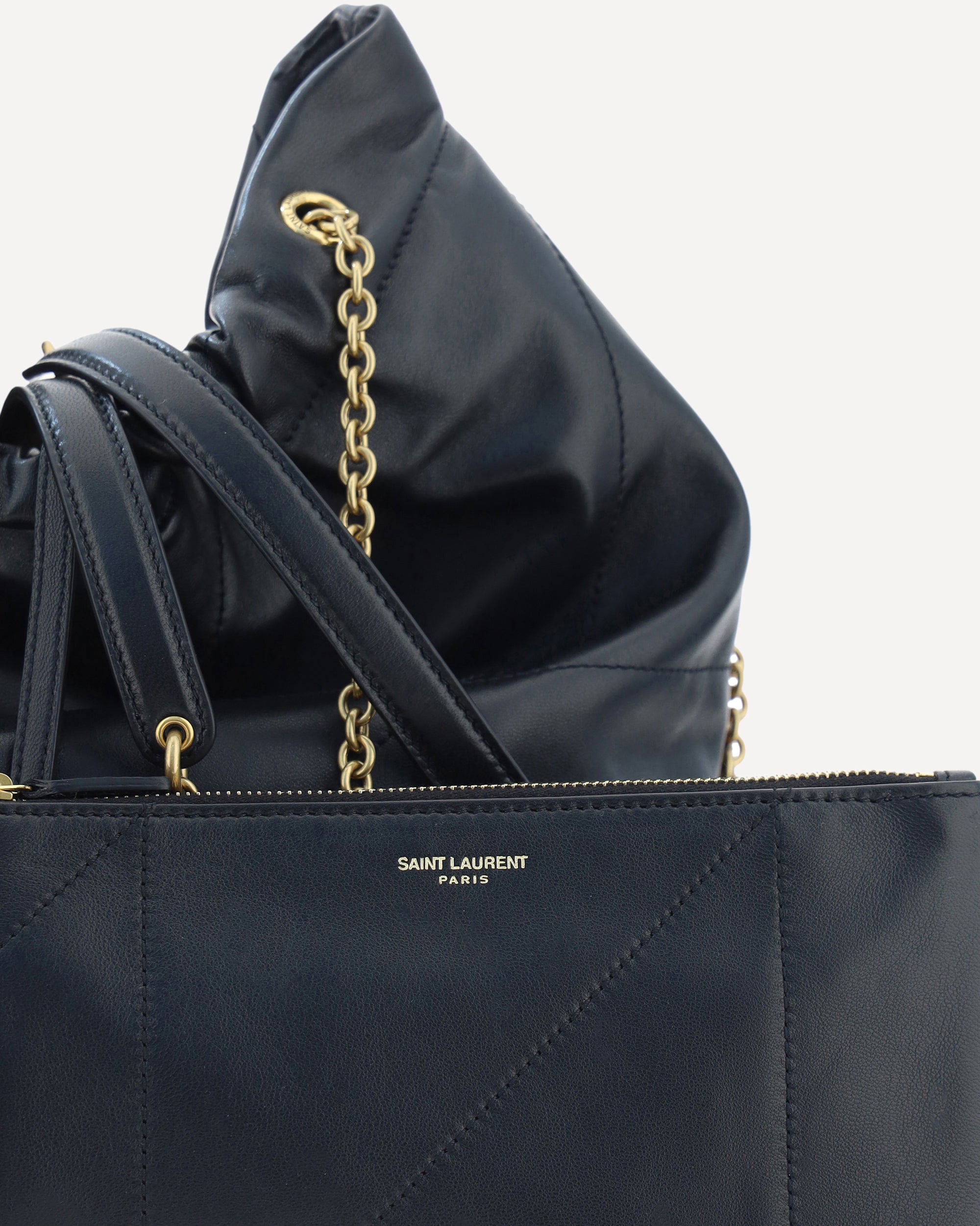 SAINT LAURENT Jamie 4.3 Bucket Bag BLACK | Base Blu