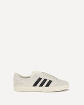 Gazelle Sneakers - WHITE | Base Blu