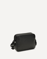 Logo Shoulder Bag - BLACK | Base Blu