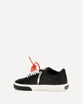 Vulcanized Low Sneakers - BLACK | Base Blu