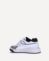 One Stud Low-Top Sneakers - WHITE | Base Blu
