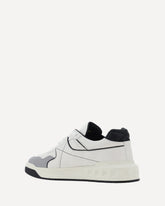 One Stud Sneakers - WHITE | Base Blu