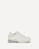2002R Sneakers - WHITE | Base Blu