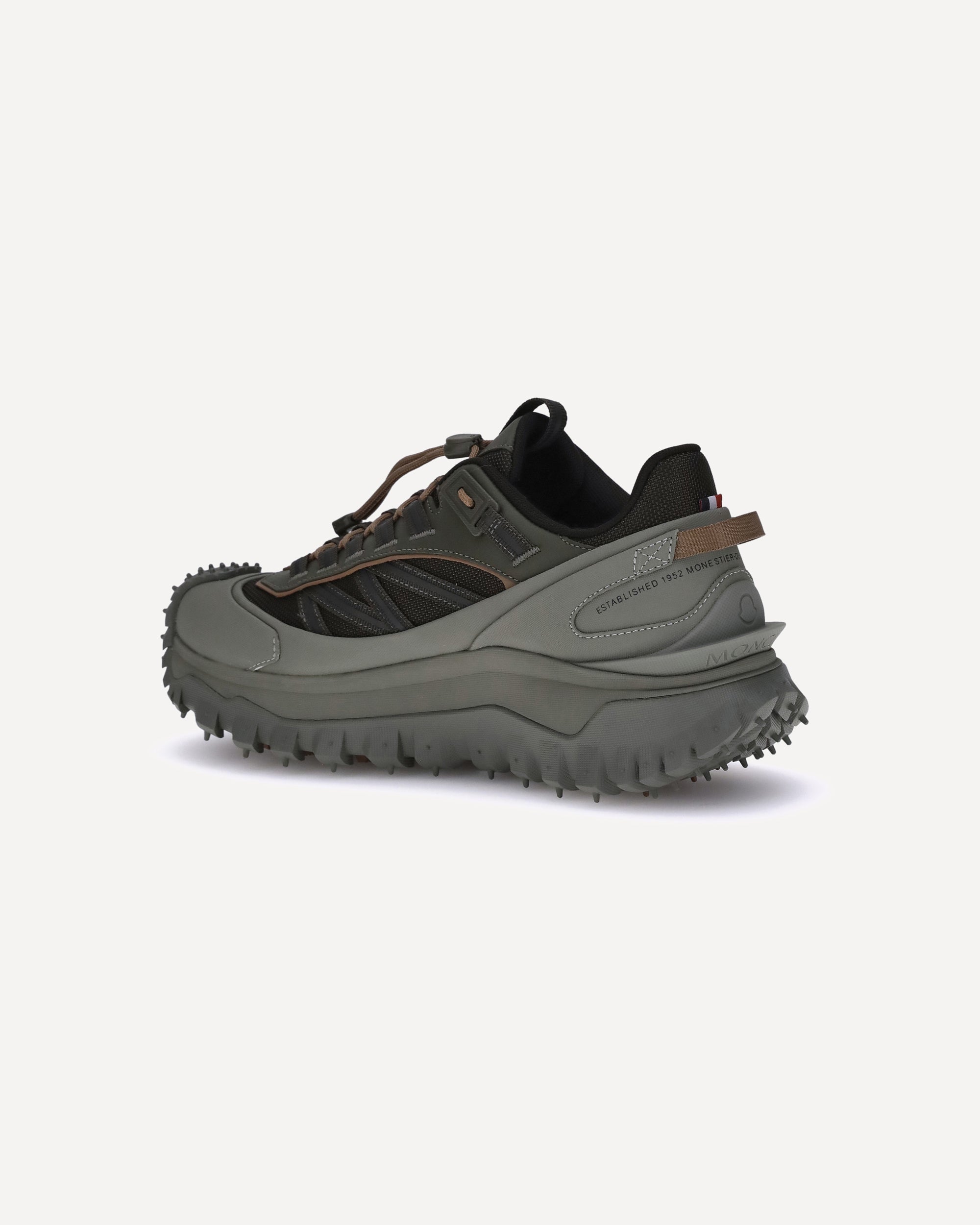MONCLER. スニーカーTRAILGRIP GTX ゴアテックス 約26cm Moncler Trailgrip GTX Sneakers | Brown | FARFETCH