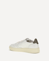 Medalist Low Sneakers - WHITE | Base Blu
