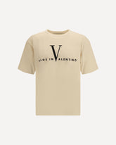 T-shirt with a “Made in Valentino” print - CREAM | Base Blu