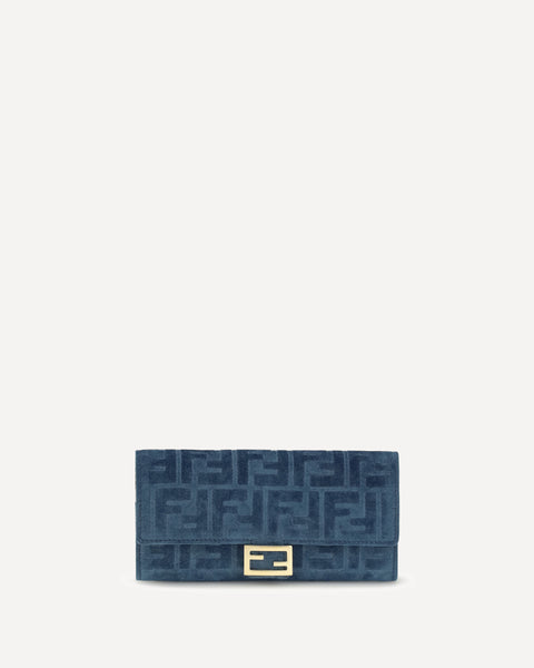 E8B342D2-B3D9-4D87-8BBC-