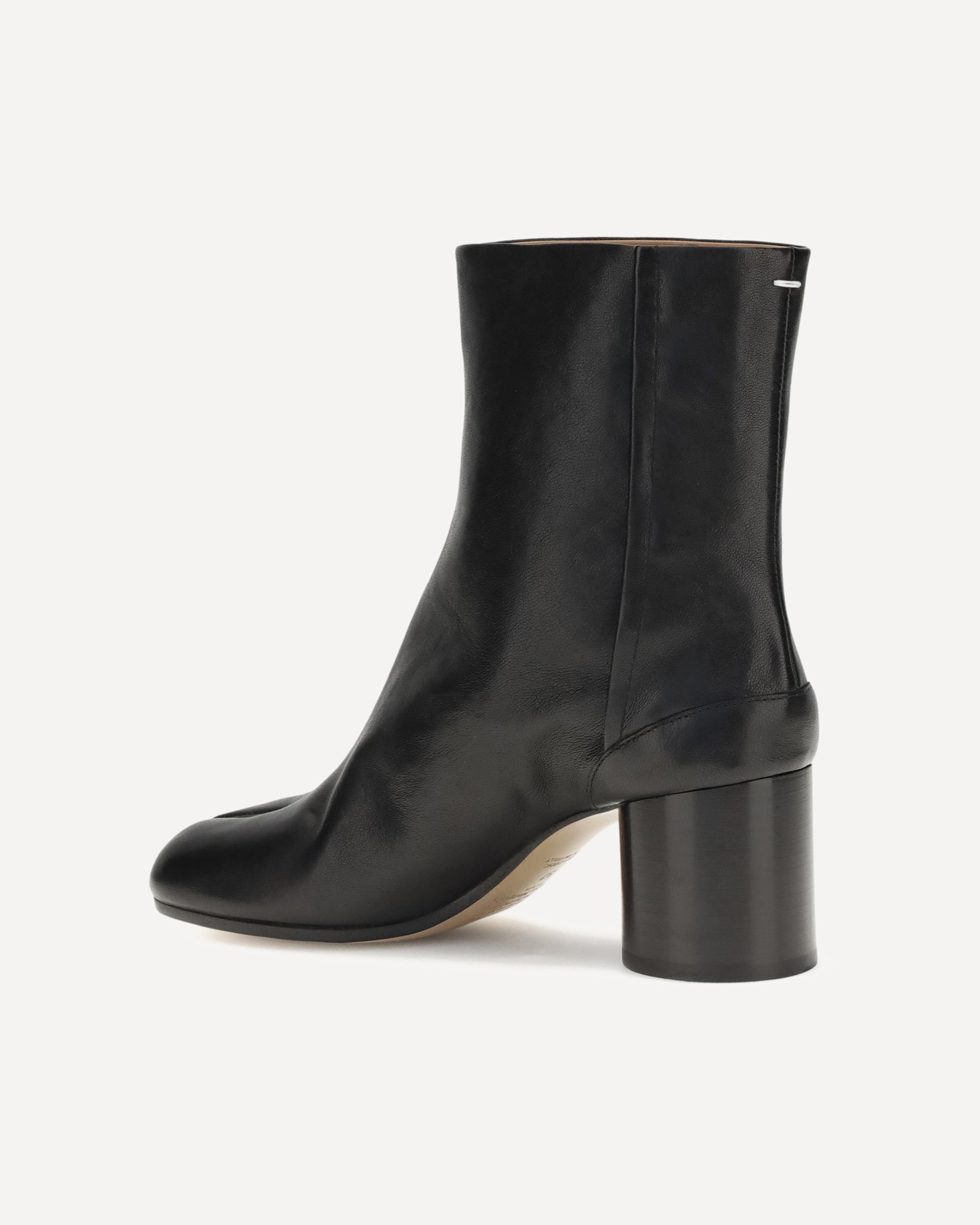 MARGIELA Tabi Ankle Boots BLACK Base Blu