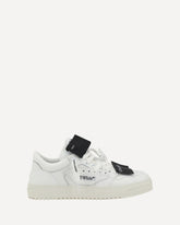 Low Top 3.0 Off Court Sneakers - BLACK | Base Blu