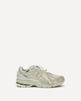 1906R Sneakers - BEIGE | Base Blu